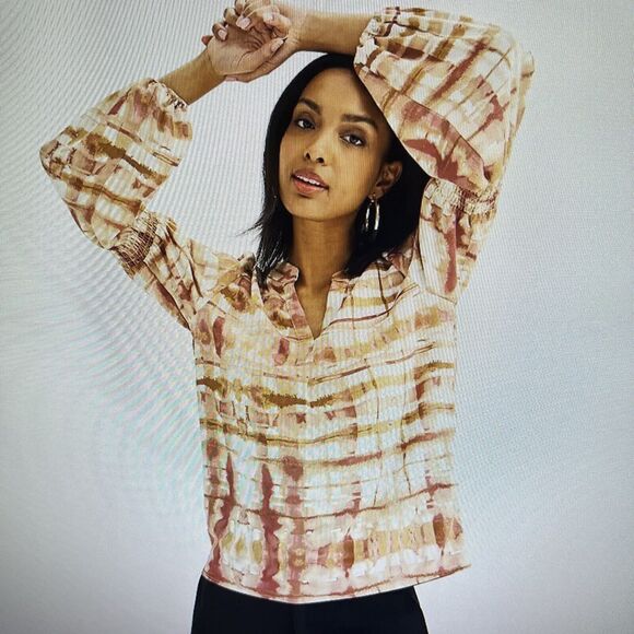 Nine West Size Large Smocked Puff Sleeve Popover Top Women NWT - Picture 2 of 9